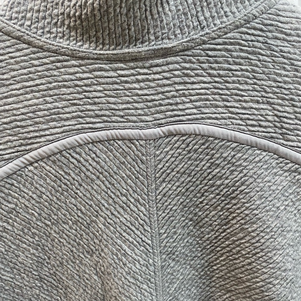 On Repeat Jacket - Picture 7 of 11